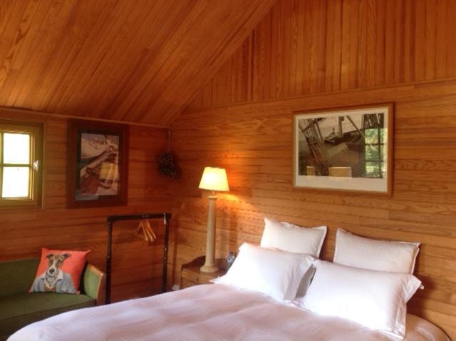 Chalets Bateau Beaufour-Druval Extérieur photo